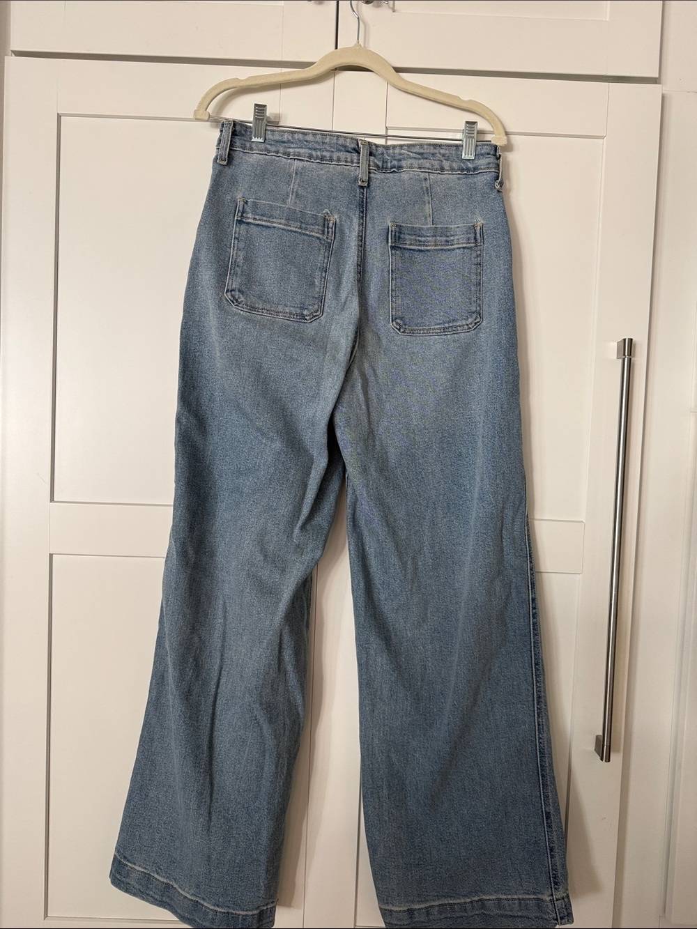 Old Navy Light Blue Wide-Leg Jeans - Picture 2 of 3